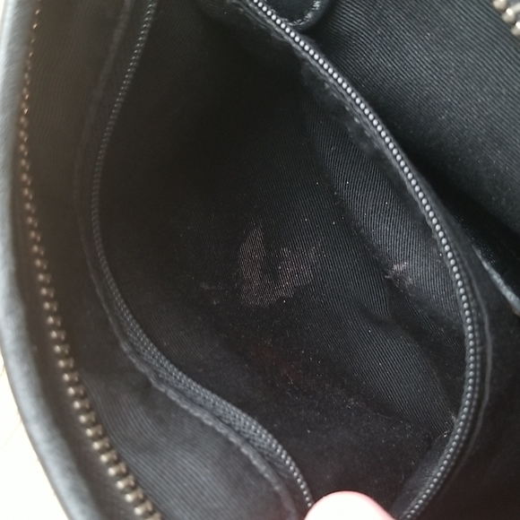 DONATE: COACH PURSE BLACK; Vintage - Picture 7 of 8